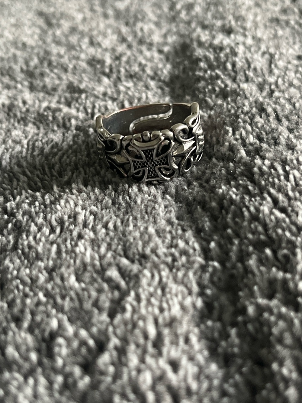 Men's Detailed Celtic Cross Silver Tone Adjustable Ring